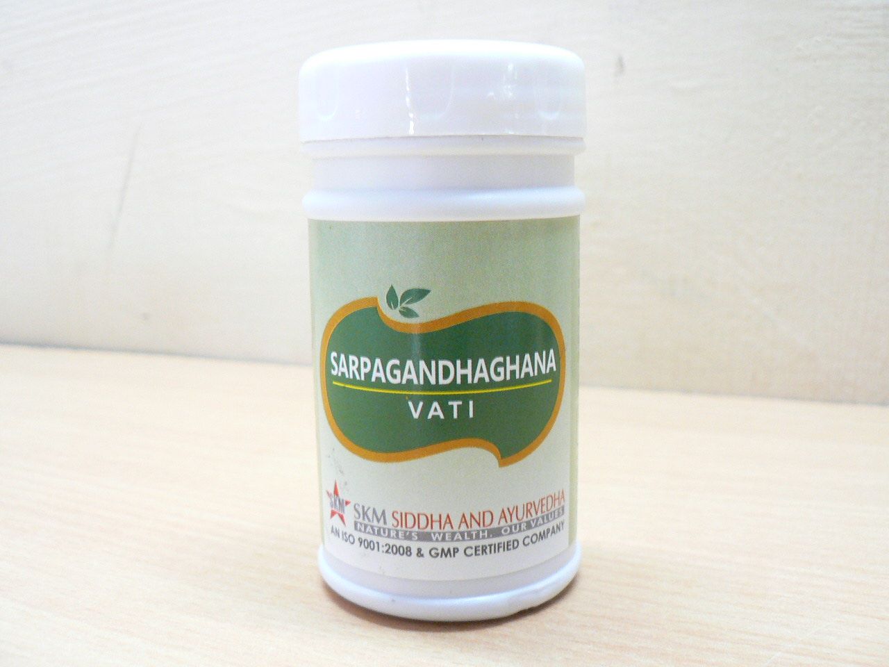 <b>SARPAGANDHA - TABLETS</b><br>Rauwolfia Serpentina<br>1 box of 100 tablets - SKM